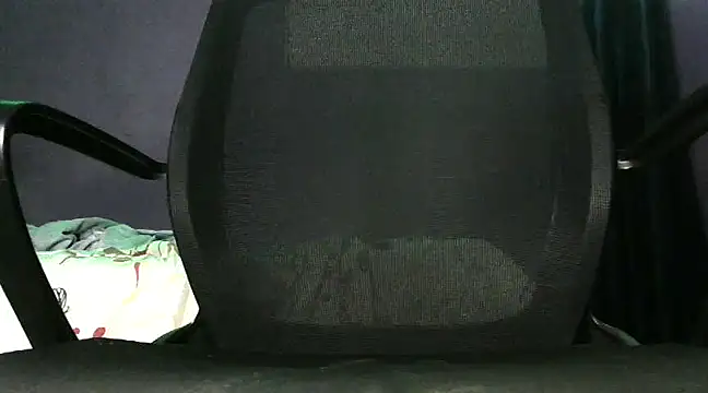 Snapshot of nine9inchdonn chatting on February 6, 1:27 am nine9inchdonn online show from February 6, 1:27 am