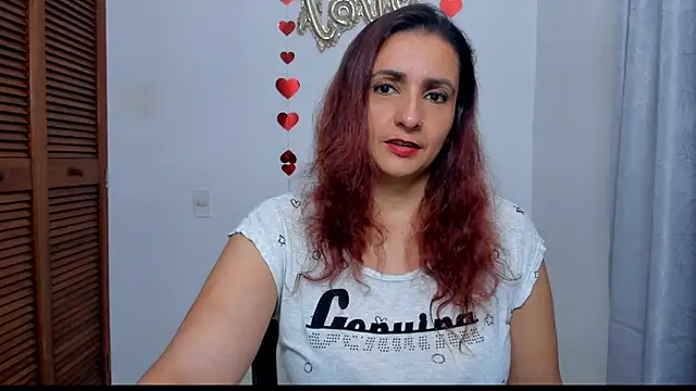 Snapshot of xulay11 chatting on October 26, 4:35 am xulay11 online show from October 26, 4:35 am