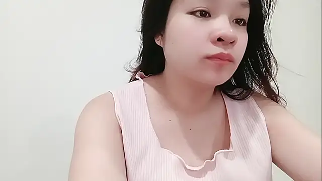Milajinxi online show from May 18, 1:06 am