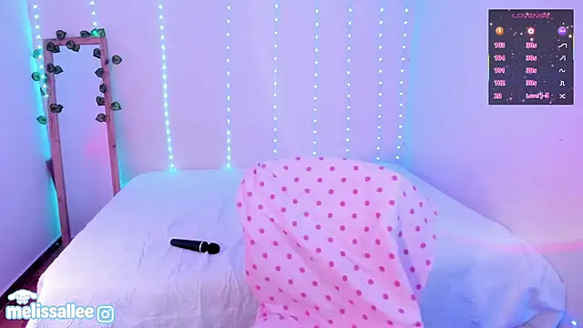 Anastasia1213 online show from September 26, 11:44 pm