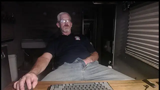 Snapshot of Di9ital069 chatting on September 11, 1:27 am Di9ital069 online show from September 11, 1:27 am