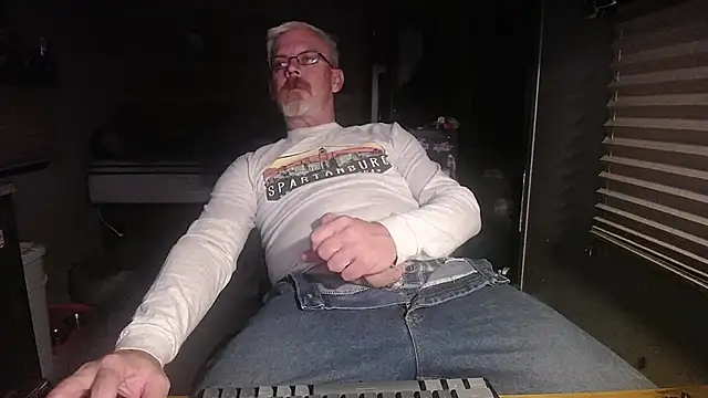 Di9ital069 online show from March 11, 3:55 am