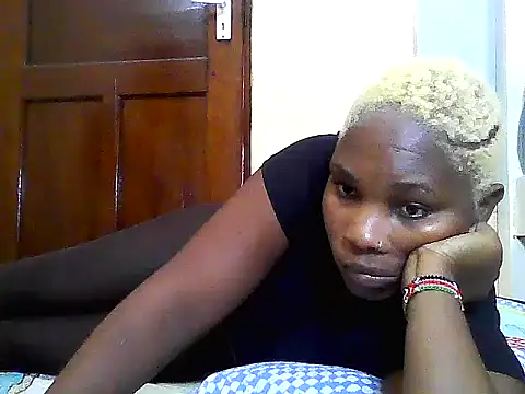 SexyKimberly23 online show from June 13, 7:06 am
