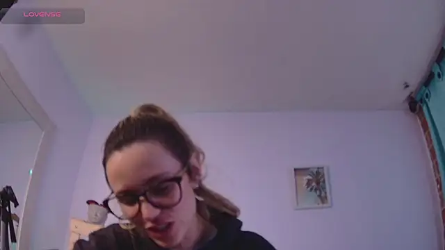 Snapshot of Lucy_Princes chatting on February 26, 5:24 am Lucy Princes online show from February 26, 5:24 am