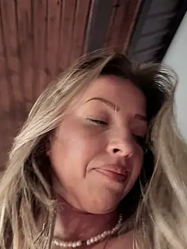 SonyaD  online show from February 27, 5:51 am