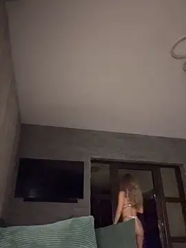 SonyaD  online show from January 16, 4:05 am