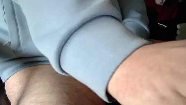 Snapshot of IrishCock30 chatting on February 19, 10:34 am IrishCock30 online show from February 19, 10:34 am