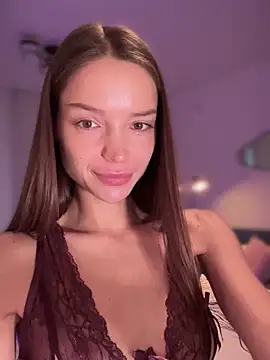 wow Mia online show from November 12, 8:29 am