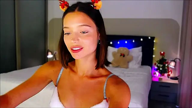 wow Mia online show from December 21, 5:25 am