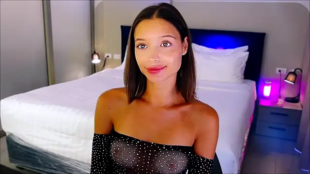 wow Mia online show from February 21, 5:13 am