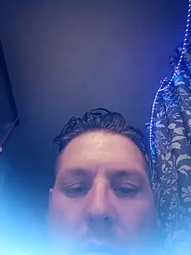 Buddy Cuck online show from November 20, 7:31 am