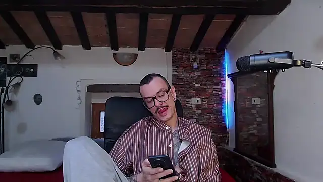 cek 186 online show from February 28, 10:48 am