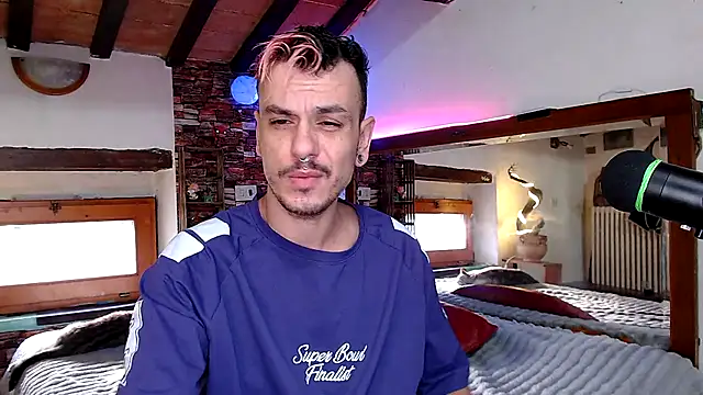 Snapshot of cek_186 chatting on March 13, 7:09 am cek 186 online show from March 13, 7:09 am