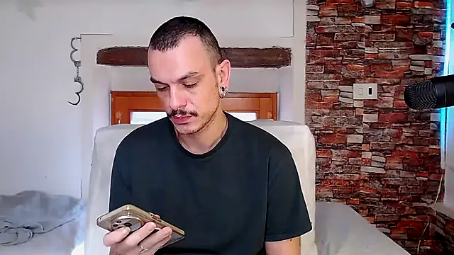 cek 186 online show from February 13, 8:36 am