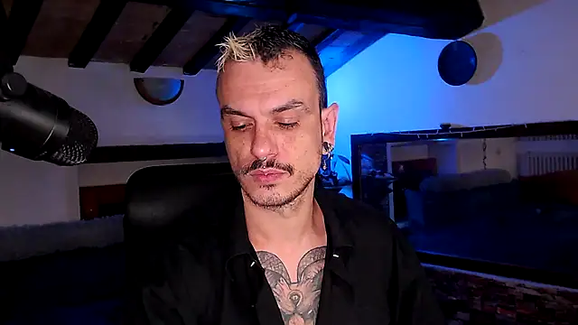 cek 186 online show from October 25, 7:58 pm