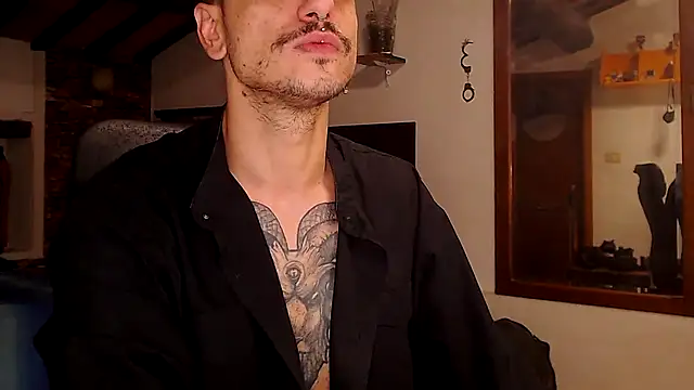 cek 186 online show from November 30, 8:20 pm