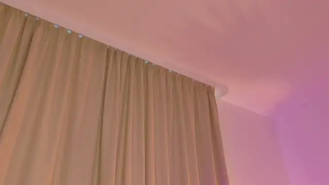 Snapshot of alissa_foxx chatting on February 2, 8:35 am alissa foxx online show from February 2, 8:35 am