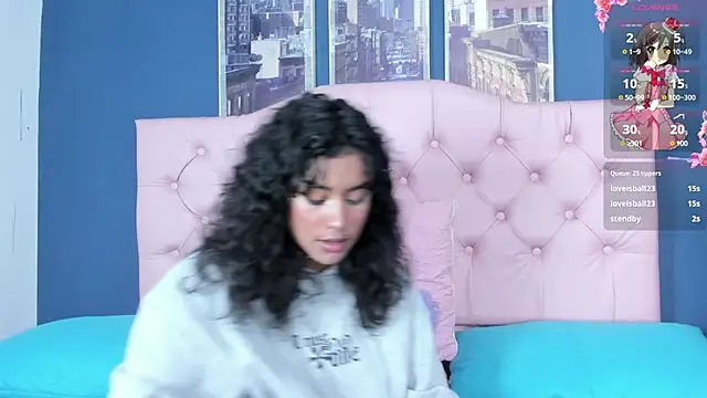 Snapshot of Applehot_LRR chatting on March 4, 8:24 am Applehot LRR online show from March 4, 8:24 am