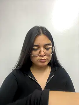 CamilaSofiia online show from October 22, 7:57 pm