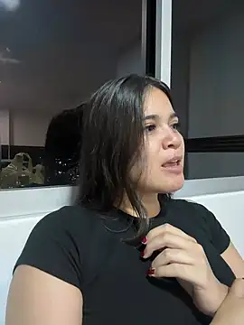 CamilaSofiia online show from April 27, 11:47 pm