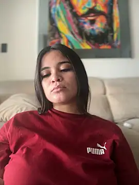 CamilaSofiia online show from June 10, 10:44 pm