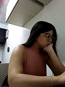 Snapshot of CamilaSofiia chatting on October 12, 4:41 pm CamilaSofiia online show from October 12, 4:41 pm
