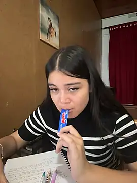 CamilaSofiia online show from April 11, 2:19 am