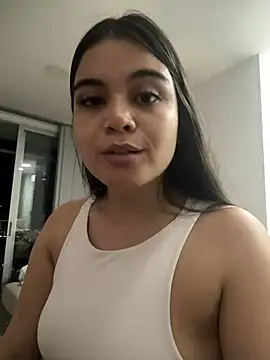CamilaSofiia online show from June 14, 1:24 am