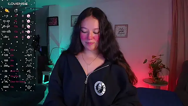 Lexie Thompson10 online show from February 28, 4:32 am