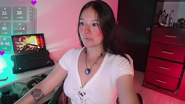 Lexie Thompson10 online show from June 17, 2:44 am