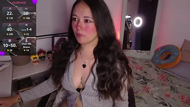 Snapshot of Lexie_Thompson10 chatting on November 2, 11:21 pm Lexie Thompson10 online show from November 2, 11:21 pm