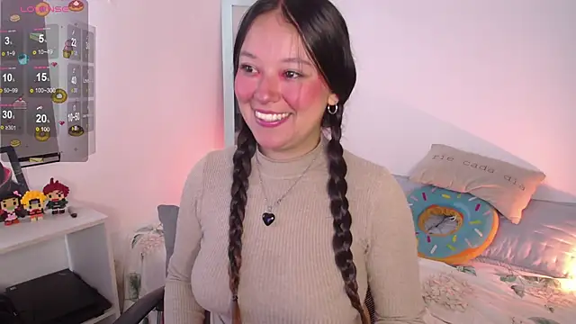 Lexie Thompson10 online show from September 23, 5:20 pm