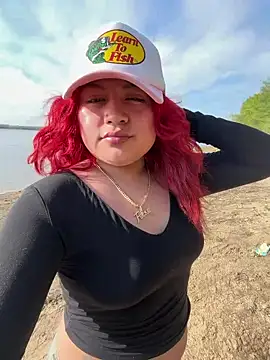 funnynessa69 online show from April 8, 10:22 pm