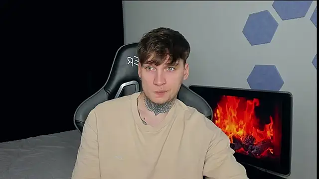 Chris Tyson online show from March 16, 12:12 am