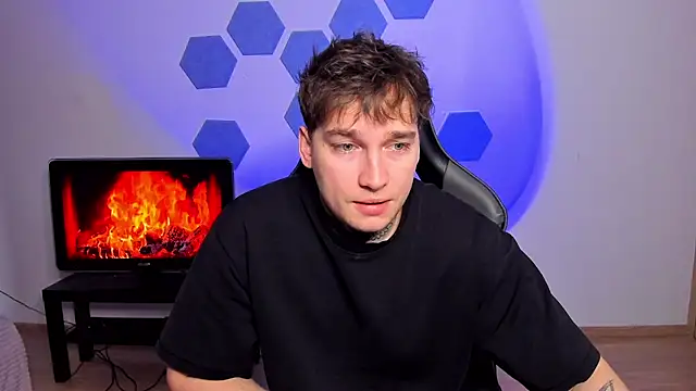 Chris Tyson online show from January 15, 10:07 am