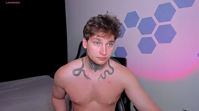Chris Tyson online show from May 29, 9:21 pm