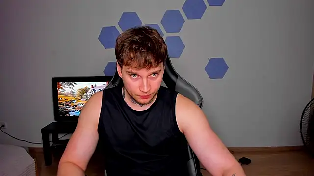 Chris Tyson online show from March 26, 9:13 pm