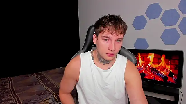 Chris Tyson online show from September 20, 1:54 am