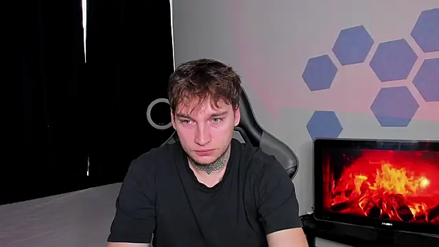 Chris Tyson online show from October 7, 11:22 am