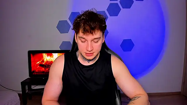 Chris Tyson online show from April 3, 9:38 am