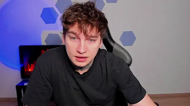 Chris Tyson online show from November 13, 10:19 am