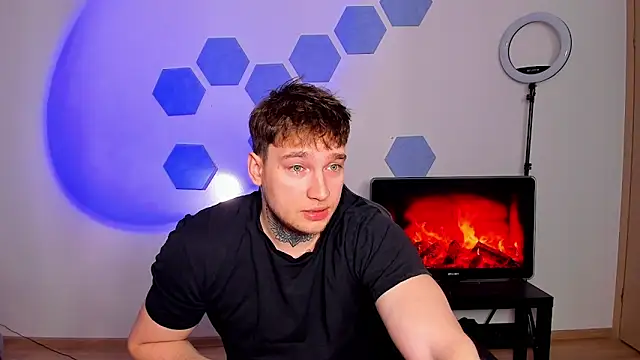 Chris Tyson online show from February 19, 9:06 am