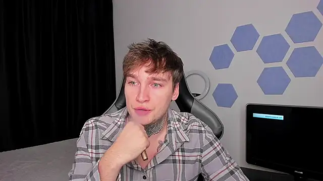 Chris Tyson online show from October 18, 12:34 am