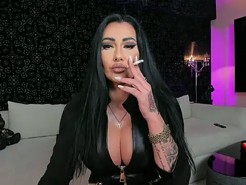 Snapshot of Mistress-Kennya chatting on October 15, 8:06 pm Mistress-Kennya online show from October 15, 8:06 pm