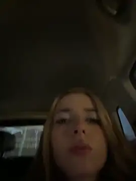 LoraaDoll online show from November 10, 2:33 pm