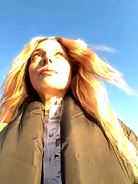 LoraaDoll online show from October 2, 2:20 pm