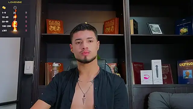 EdwardRoss  online show from September 22, 9:10 pm