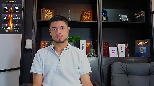 EdwardRoss  online show from October 4, 7:15 pm