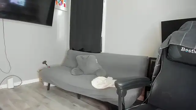 Persiasparadise online show from October 18, 5:04 pm