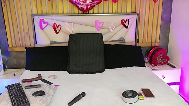 LilyyBigAss online show from February 20, 11:56 am